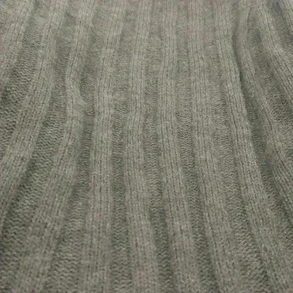 Carolyn Taylor Cardigan Sweater - Picture 7 of 9